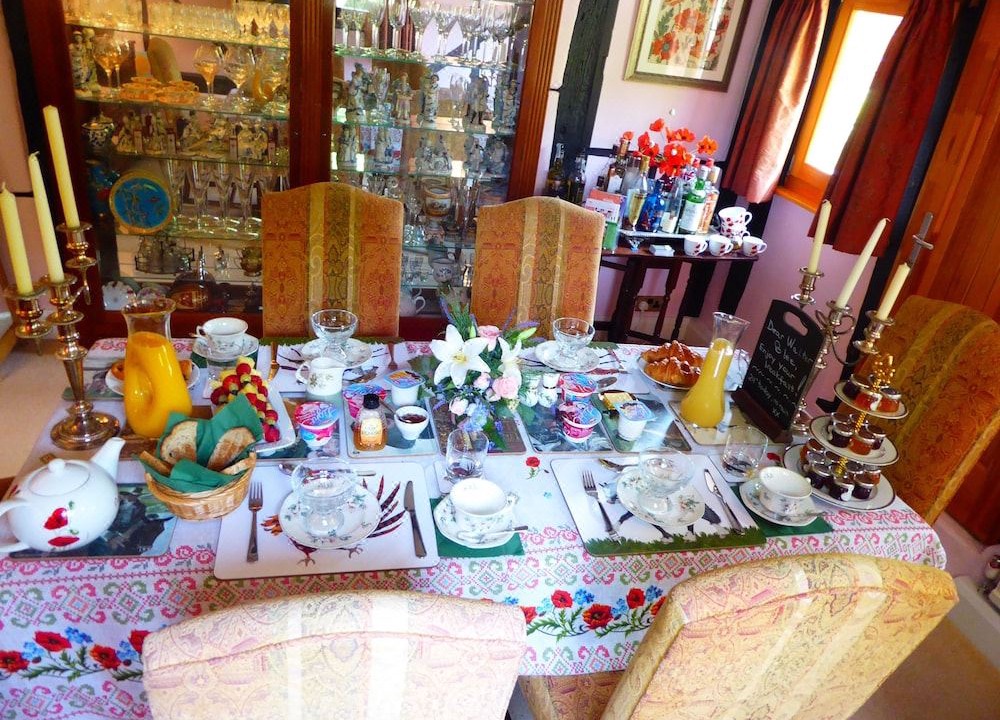 Photo of Livingroom in Lower Assendon