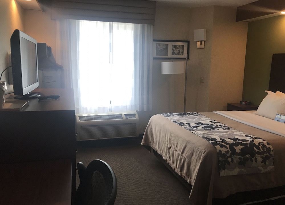 Photo of Bedroom in Flat Rock