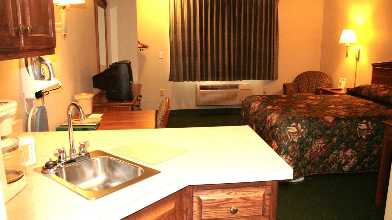 Photo of Livingroom in Ashwaubenon