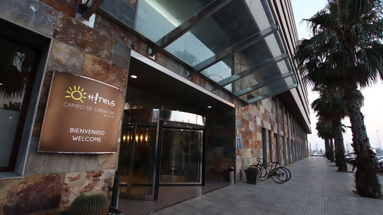 Photo of Buildings in La Linea de la Concepcion