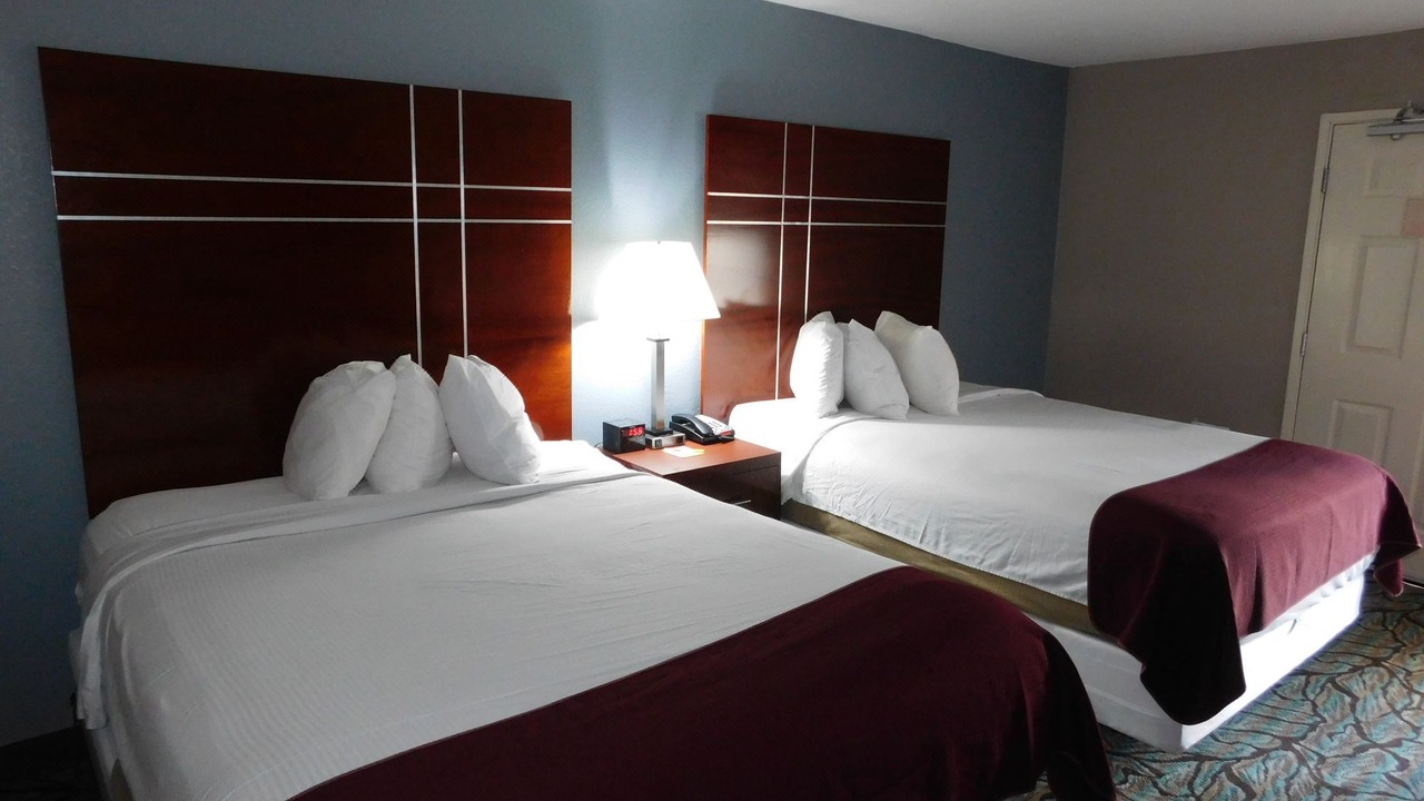 Photo of Bedroom in Clive