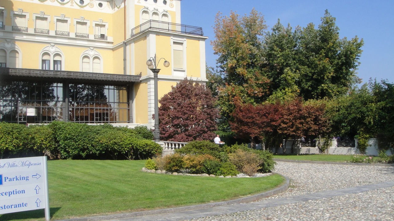 Photo of Buildings in Vizzola Ticino