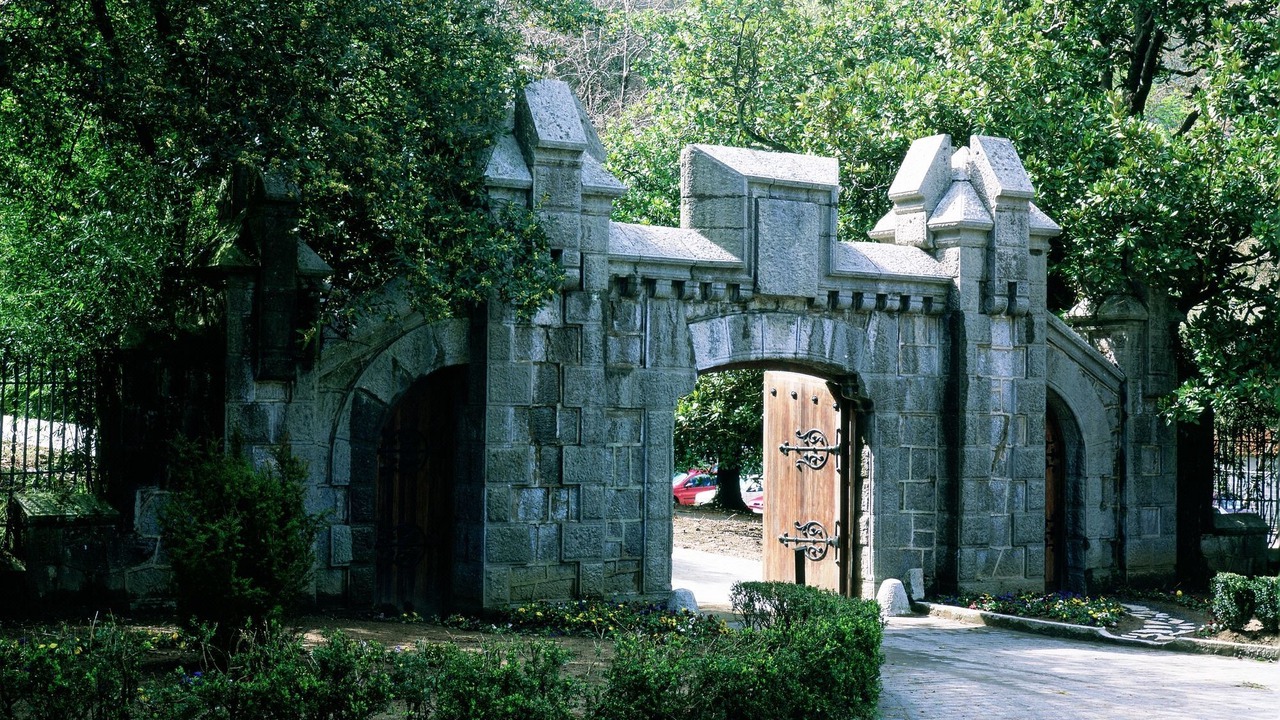 Photo of Buildings in Limpias