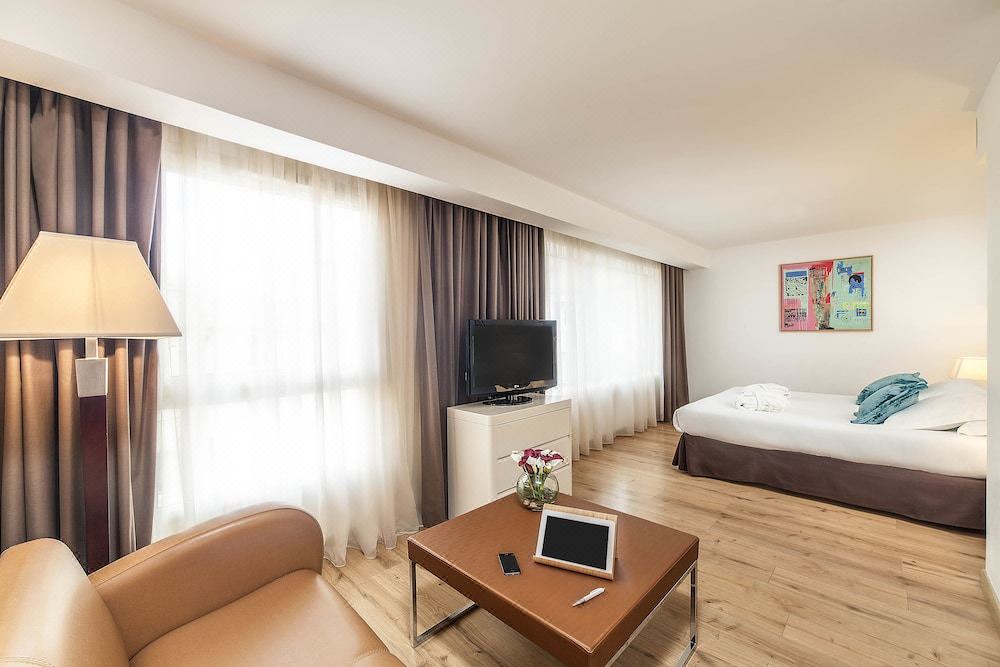 Photo of Livingroom in Cannes City Centre