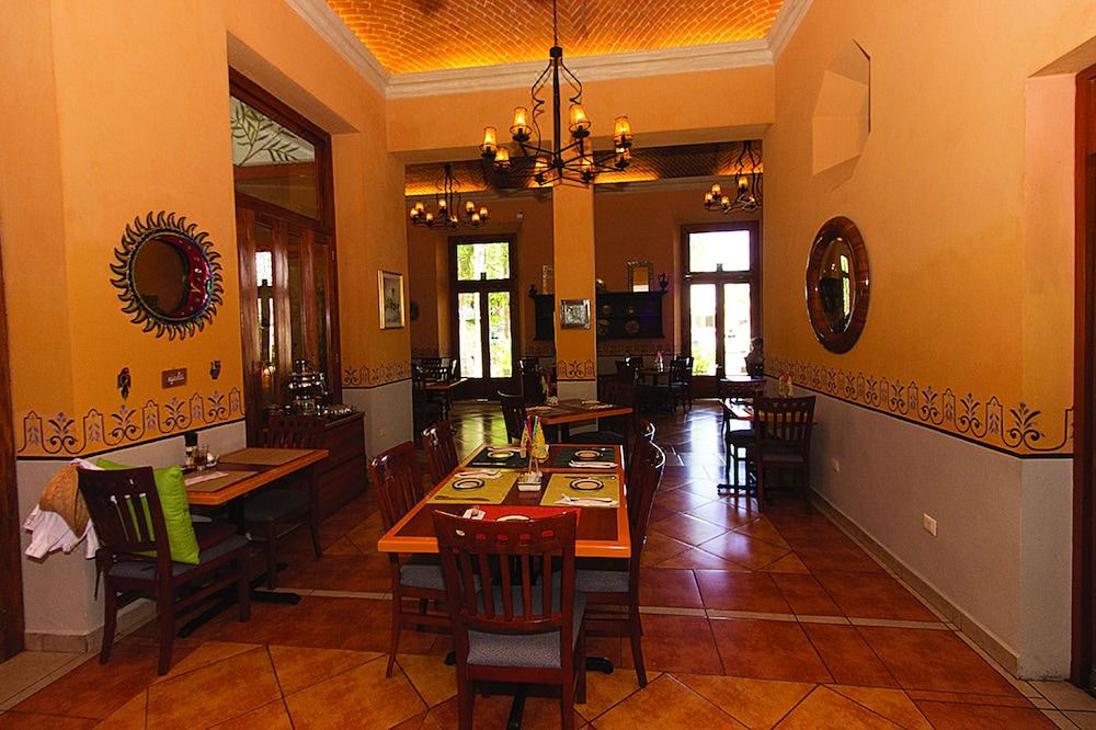 Photo of Livingroom in Zona Paseo Montejo