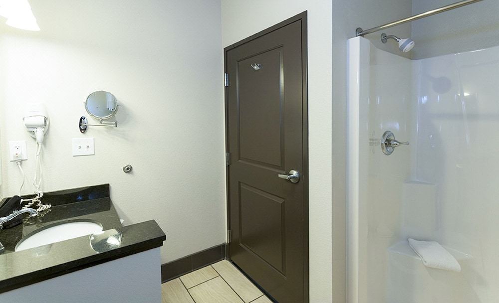 Photo of Bathroom in Park Point