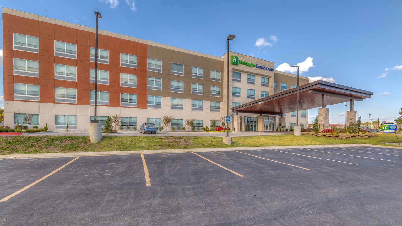 Photo of Buildings in Tulsa