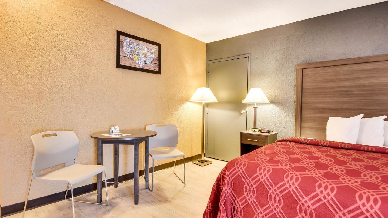 Photo of Bedroom in Temple Crest