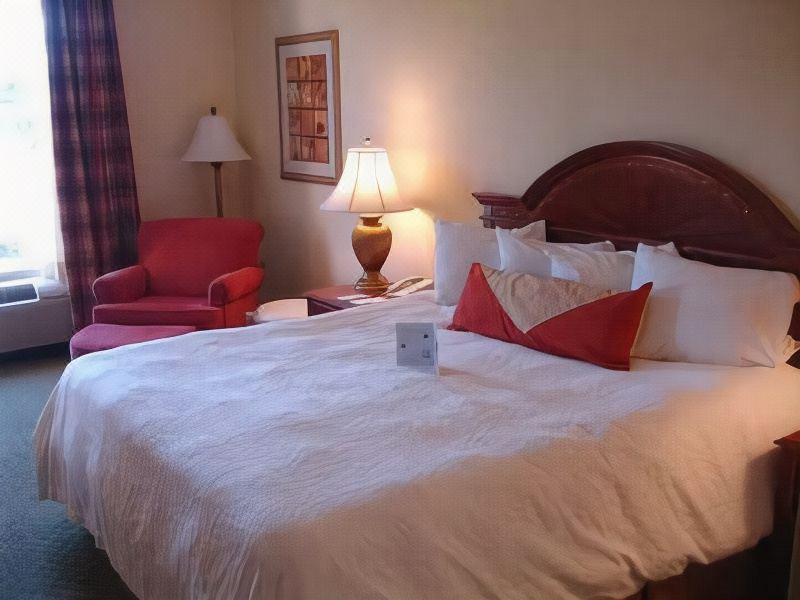 Photo of Bedroom in Ashley Oaks