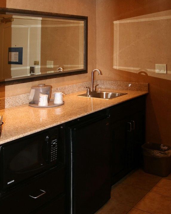 Photo of Kitchen in Barstow