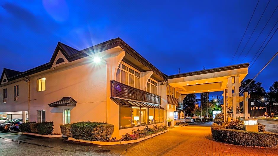 Photo of Buildings in Pemberton Heights