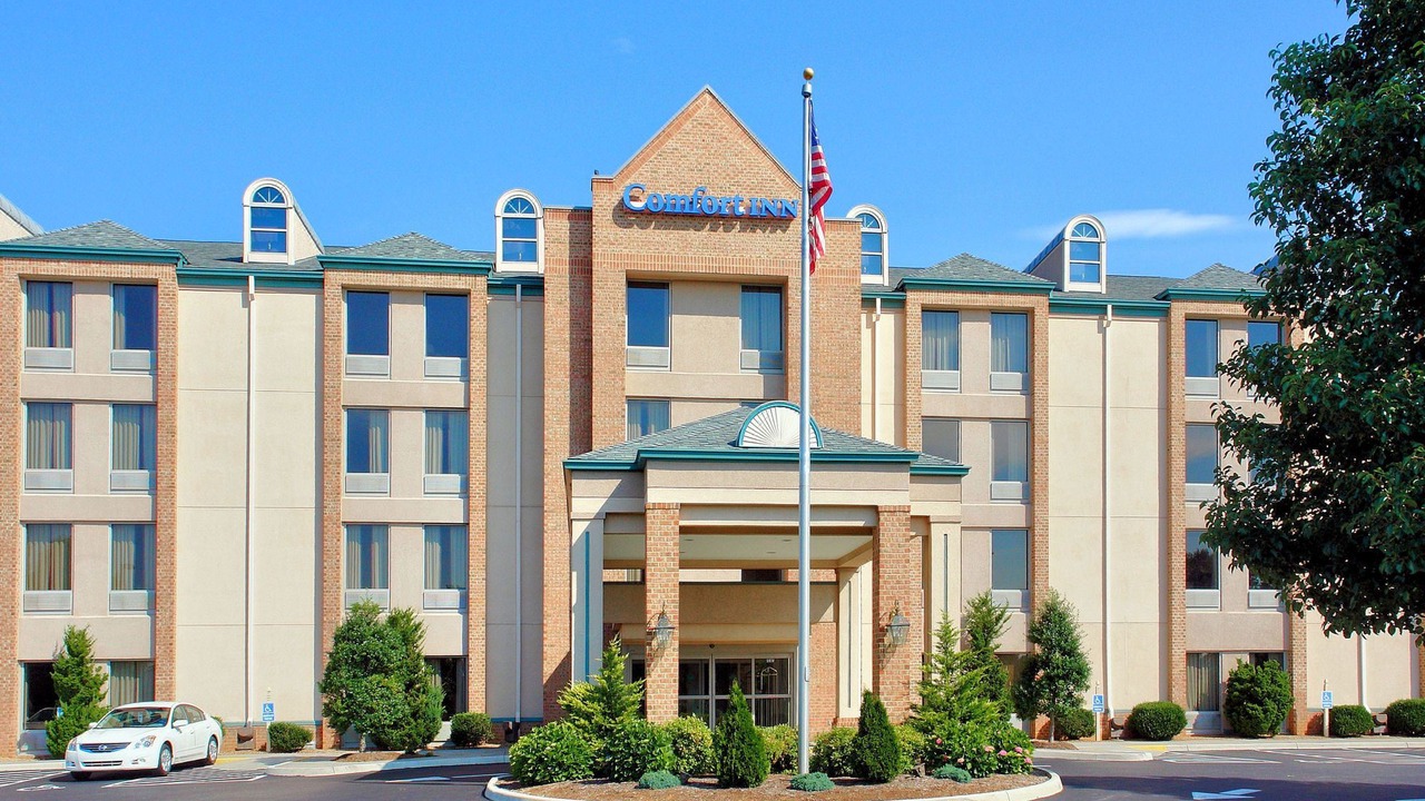Photo of Buildings in Roanoke