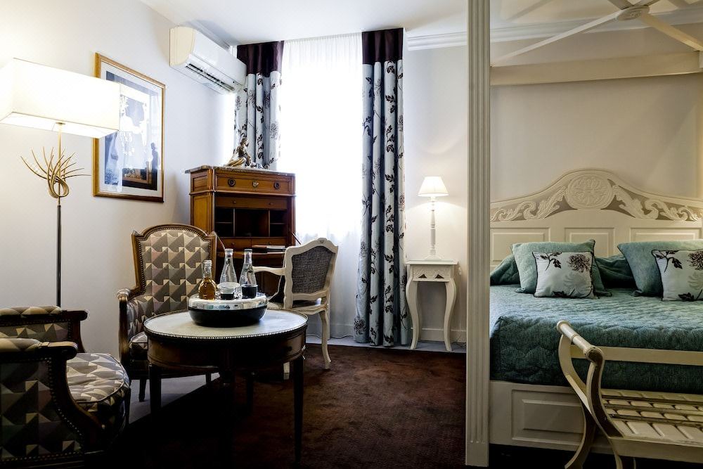 Photo of Livingroom in Terreaux - Bat d'argent
