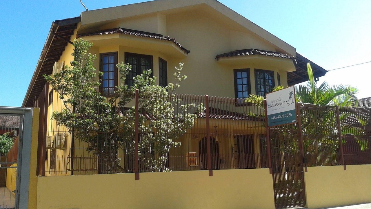 Photo of Buildings in Canasvieiras