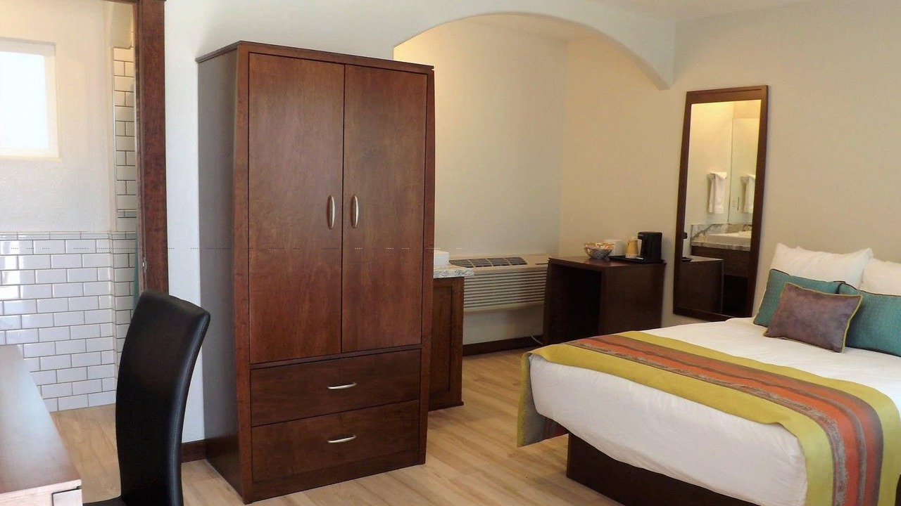 Photo of Bedroom in Shoshone