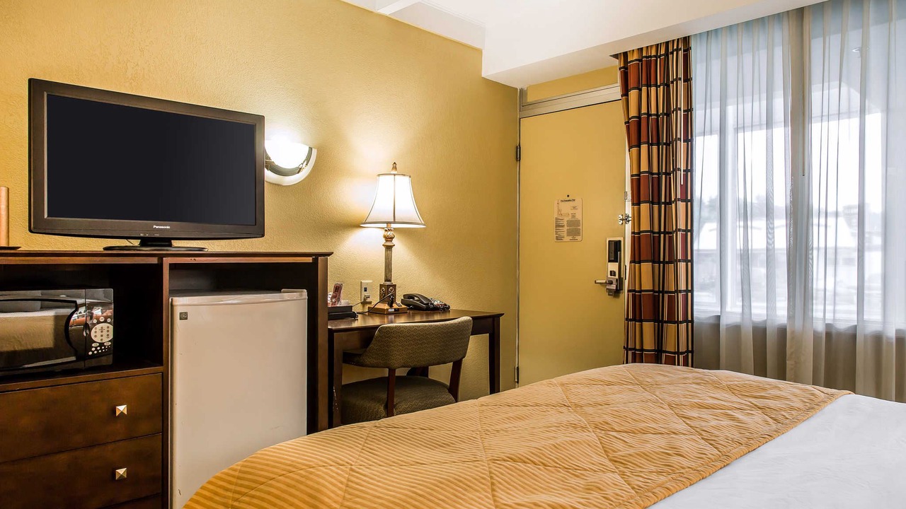 Photo of Bedroom in Hamden