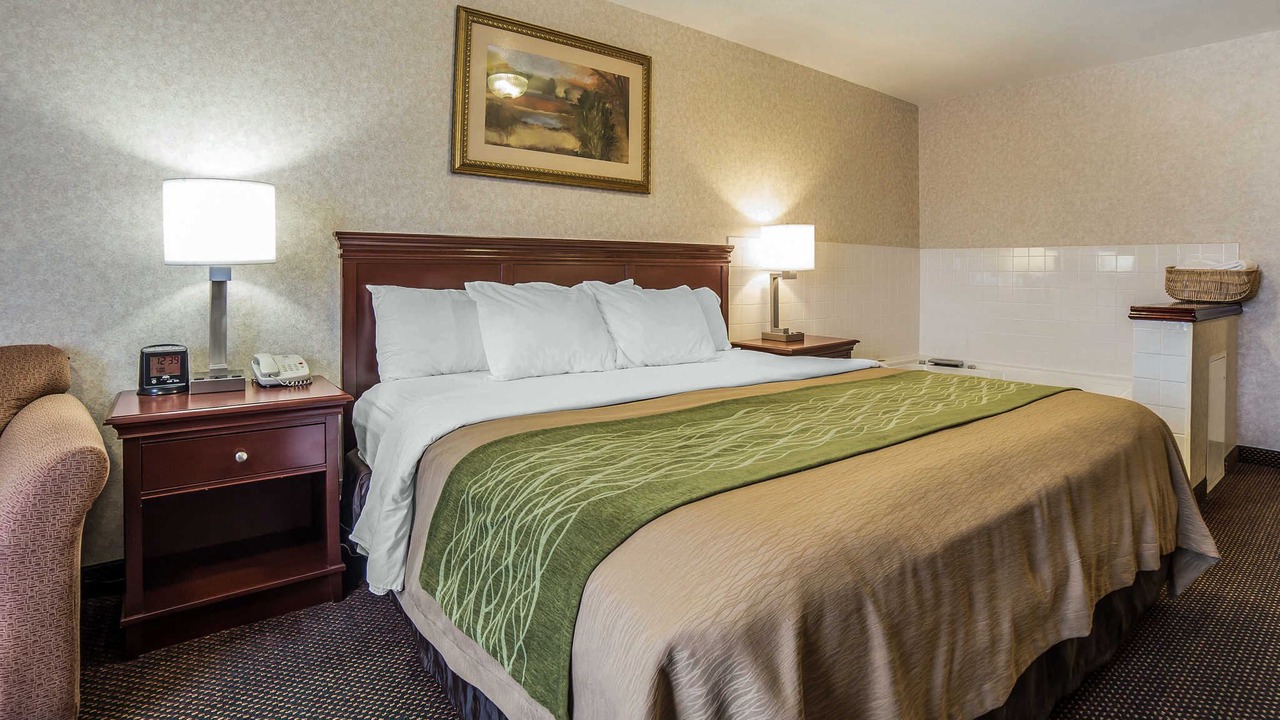 Photo of Bedroom in Tri-Cities