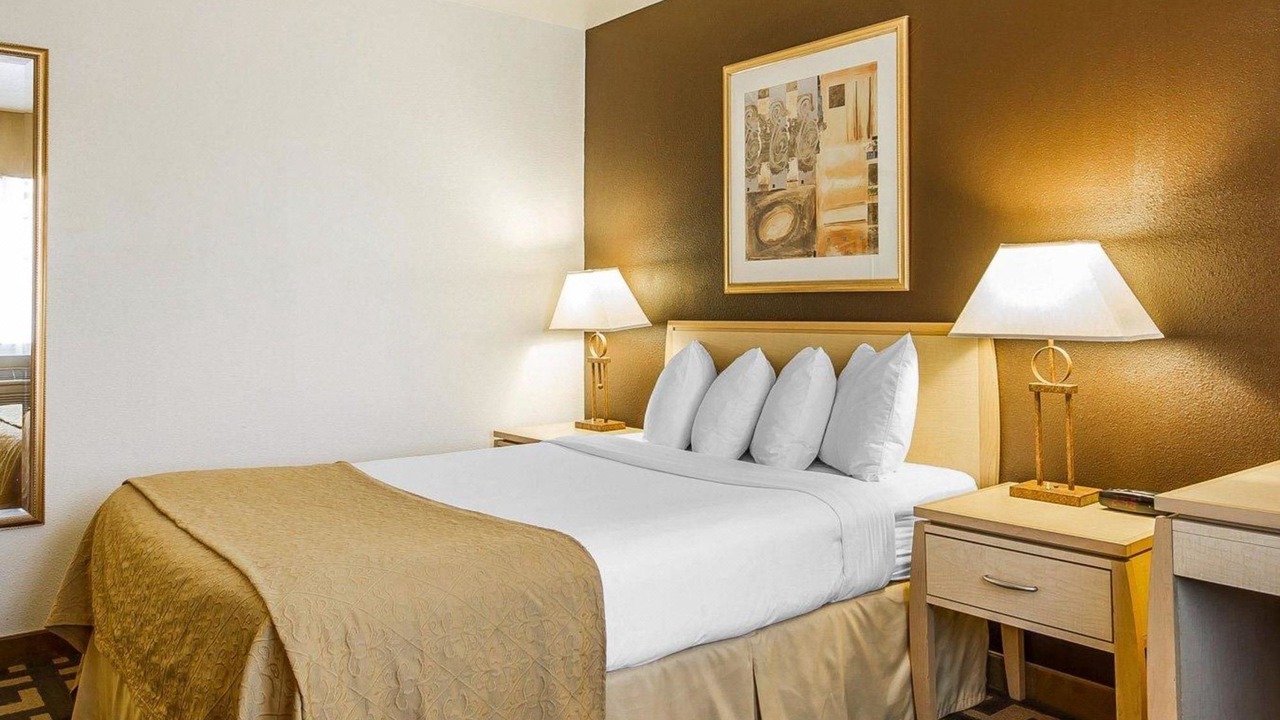 Photo of Bedroom in Petaluma