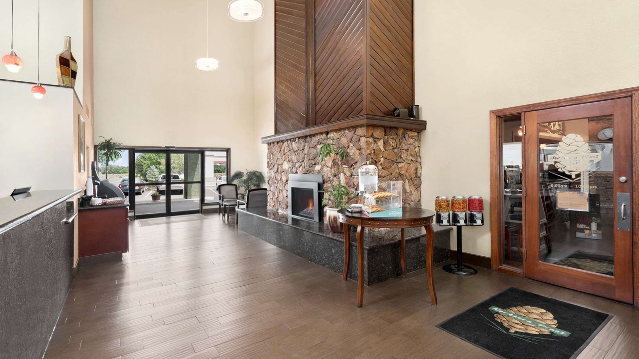 Photo of Livingroom in Flagstaff