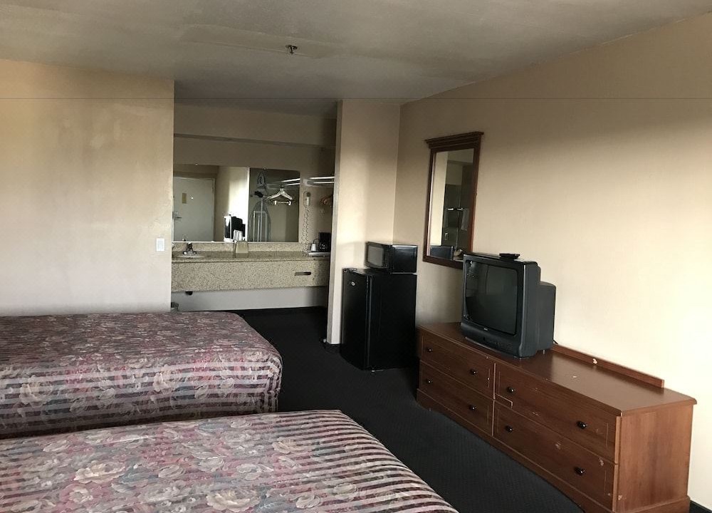 Photo of Livingroom in Pumpkin Center