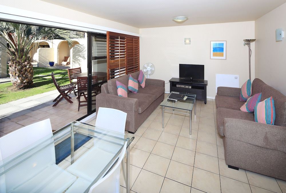 Photo of Livingroom in Onetangi