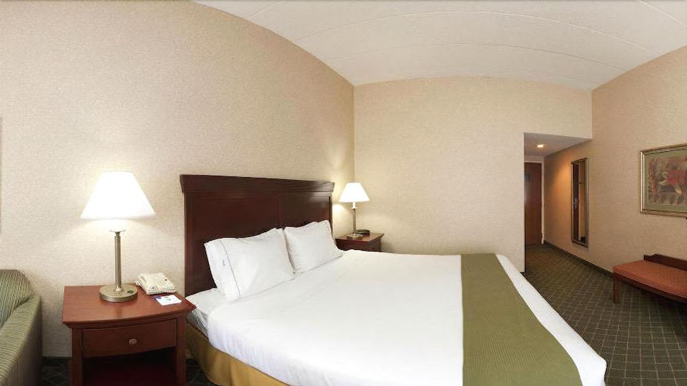 Photo of Bedroom in Huber Heights