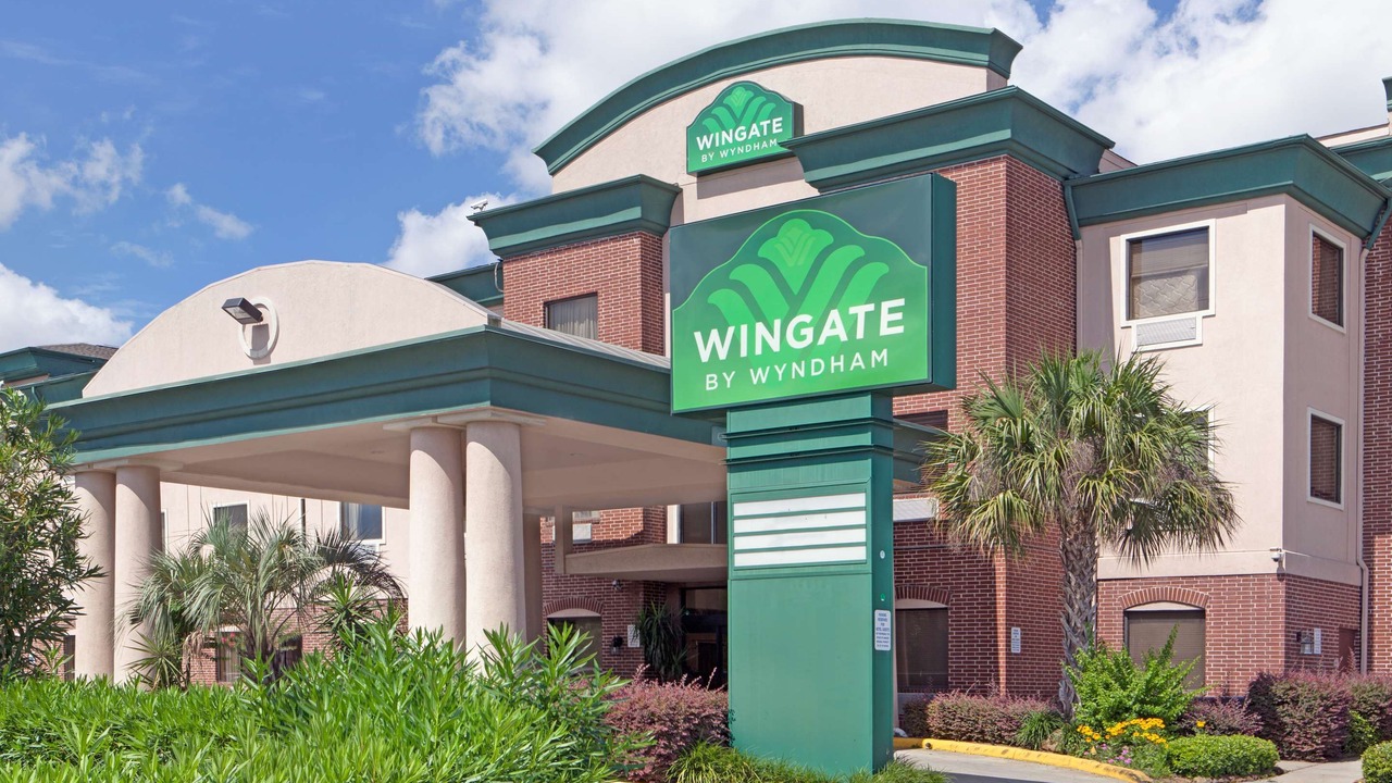 Photo of Buildings in Aldine