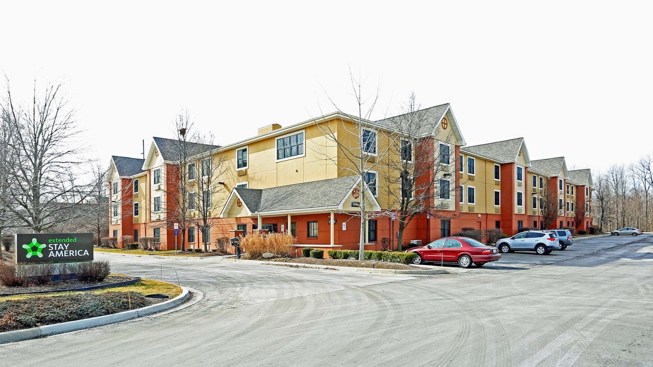 Photo of Buildings in Novi
