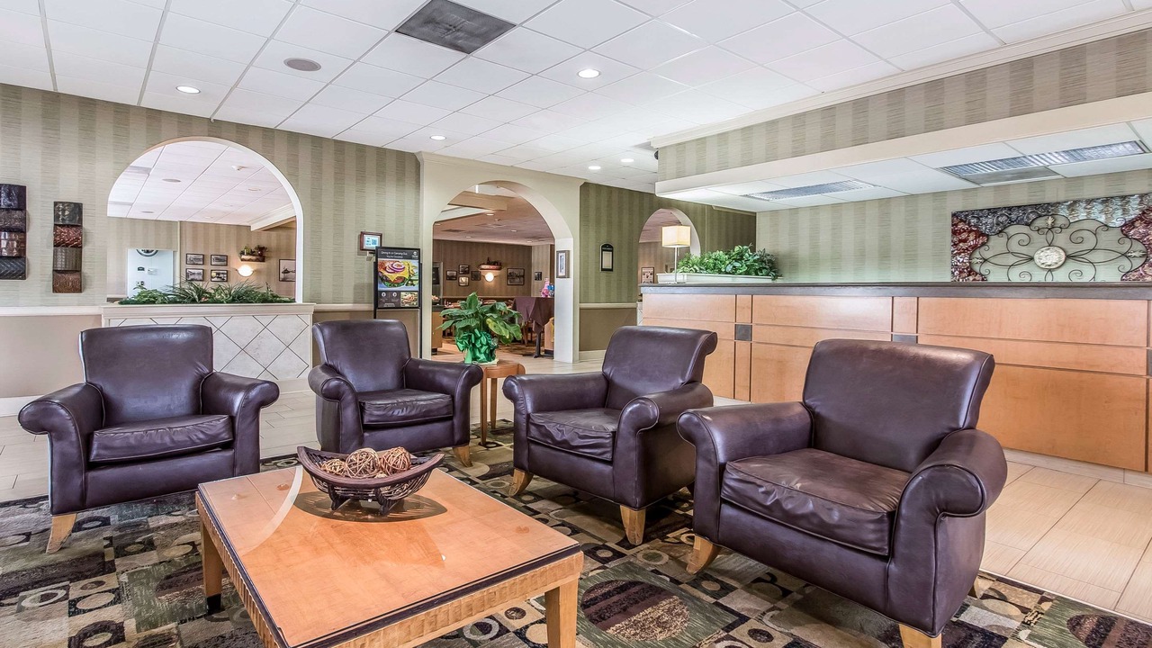 Photo of Livingroom in Morgan City