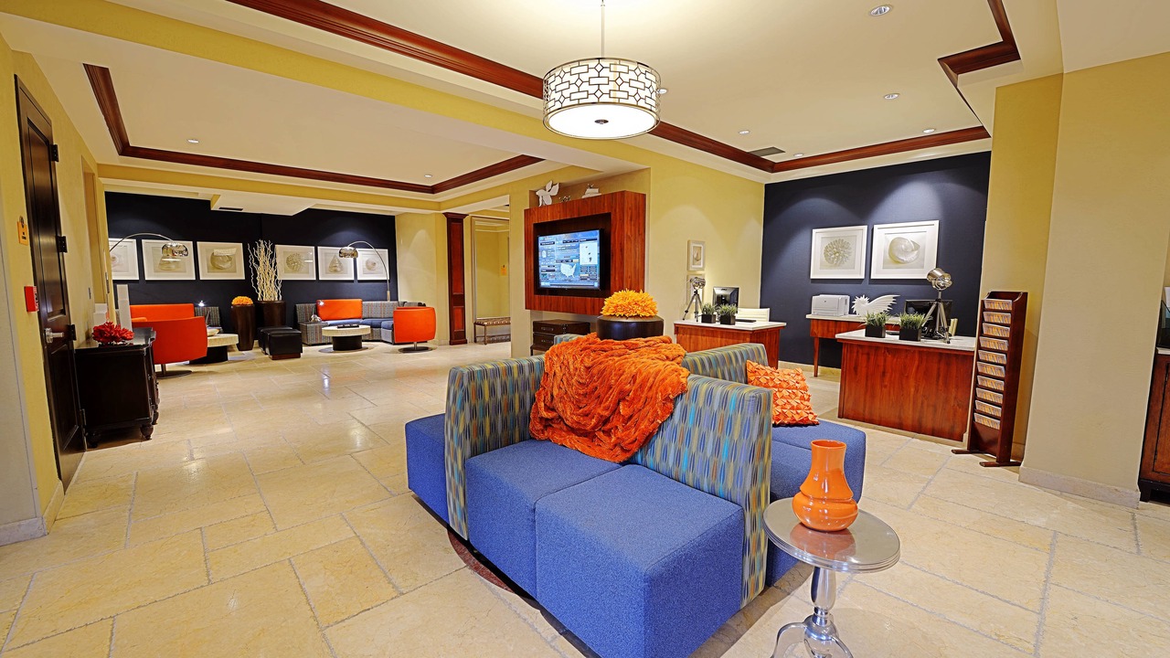 Photo of Livingroom in Hutchinson Island South