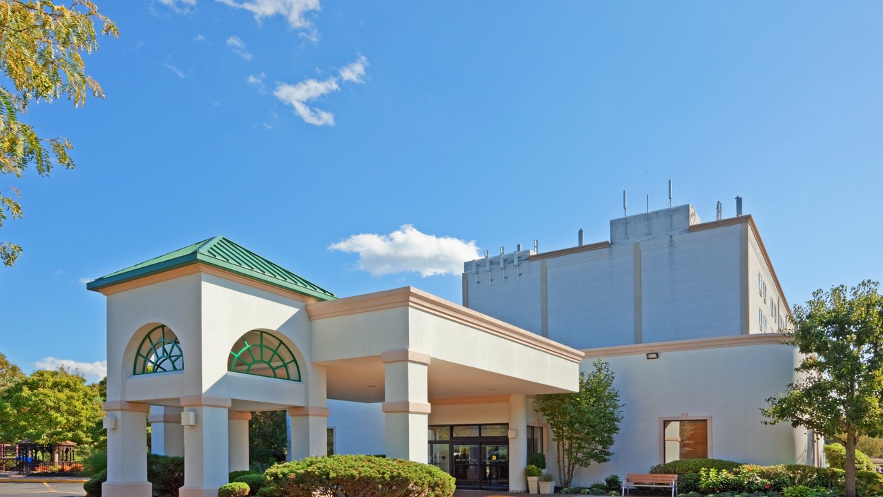 Photo of Buildings in Centereach