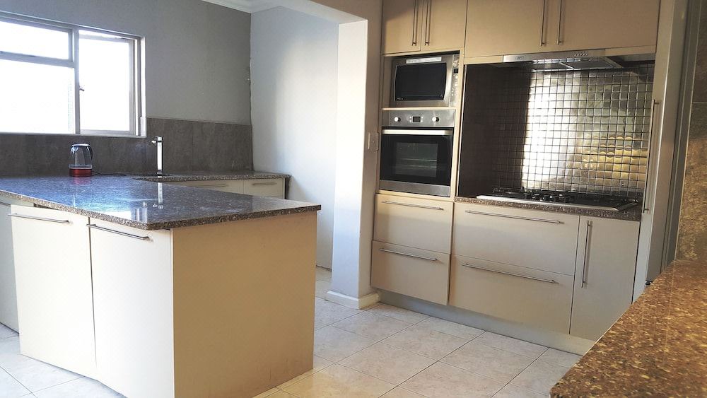 Photo of Kitchen in Milnerton