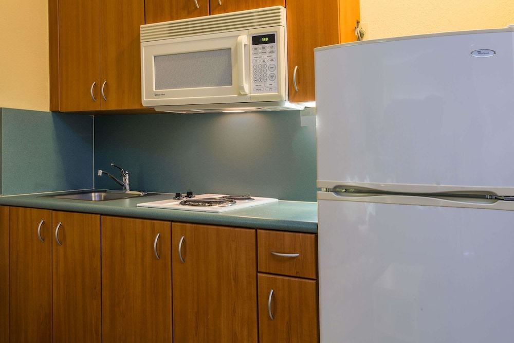 Photo of Kitchen in Okeechobee