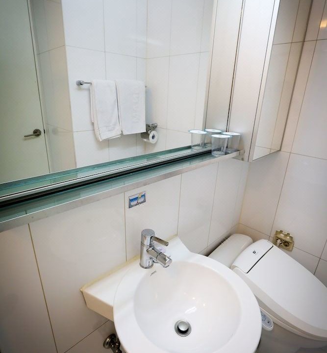 Photo of Bathroom in Nonhyeon-dong