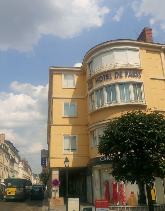 Photo of Buildings in Centre-ville rive gauche