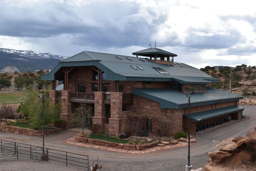 Photo of Buildings in Torrey