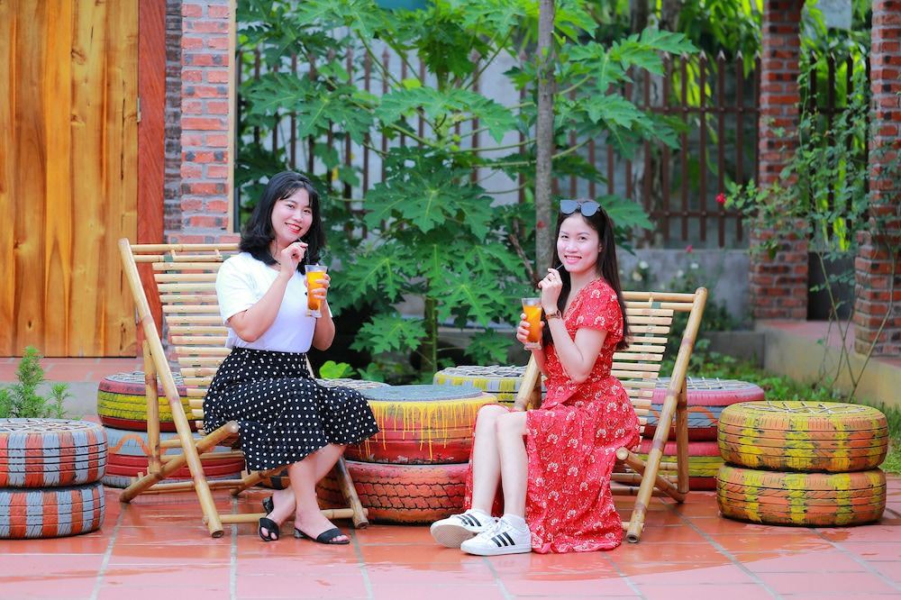 Photo of Human In Picture in Gia Vien