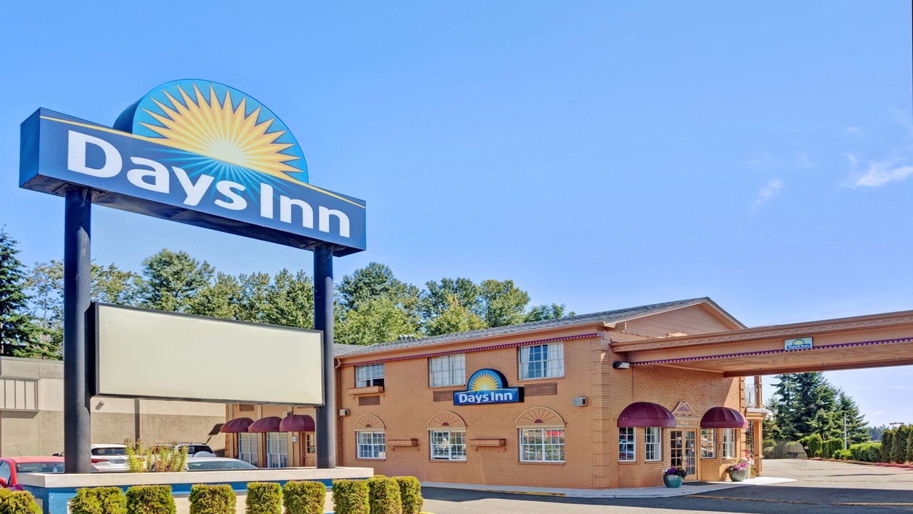 Photo of Buildings in Murphys Corner