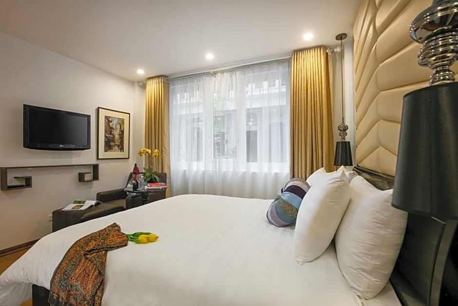 Photo of Bedroom in Hang Trong
