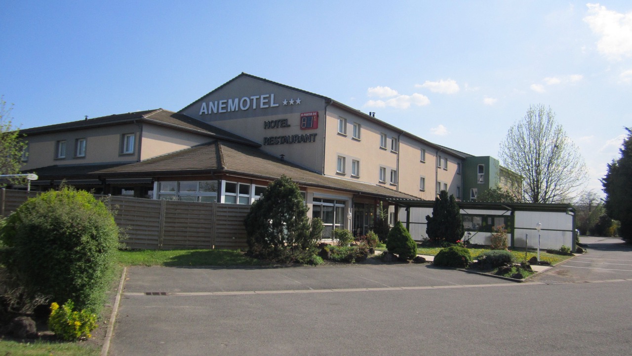 Photo of Buildings in Riom