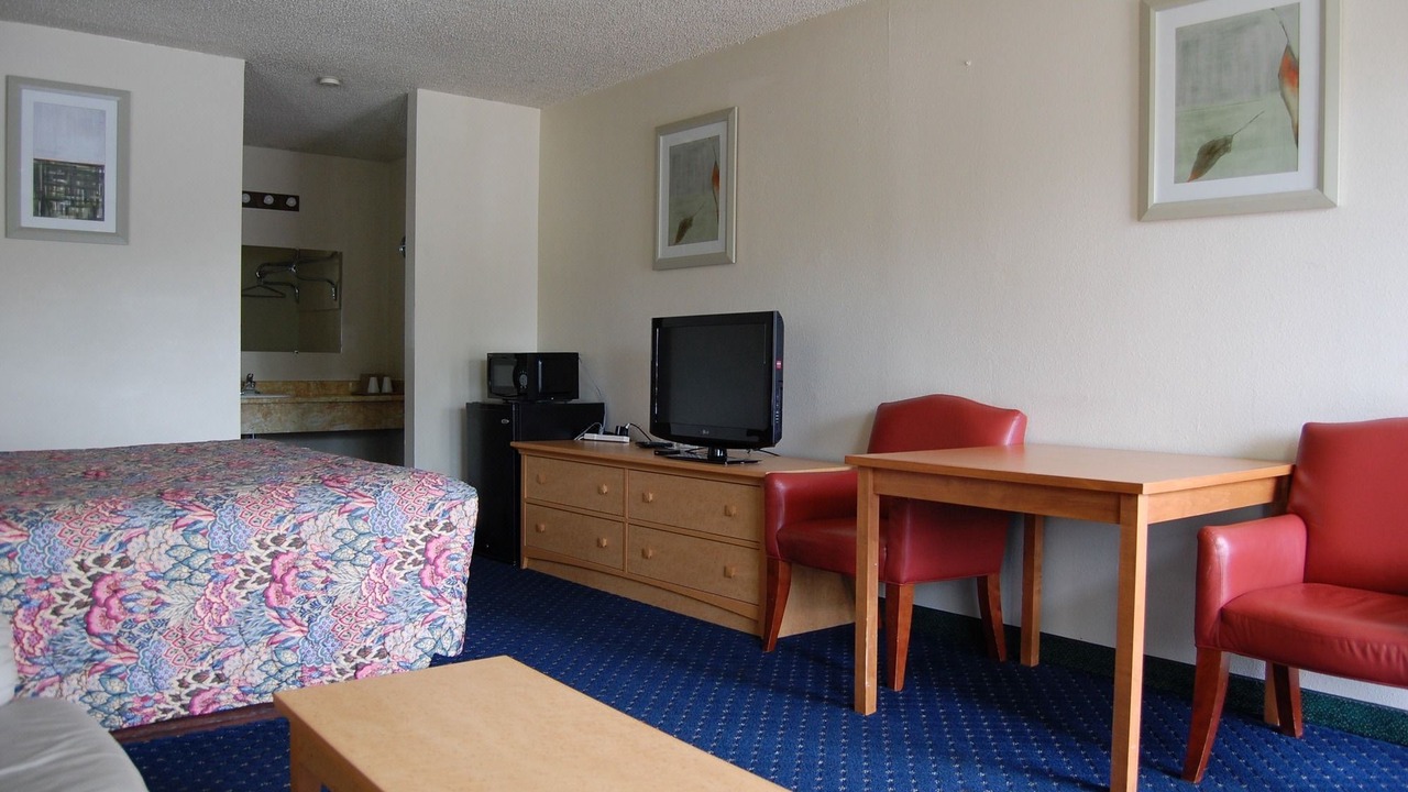Photo of Livingroom in Fort Lewis