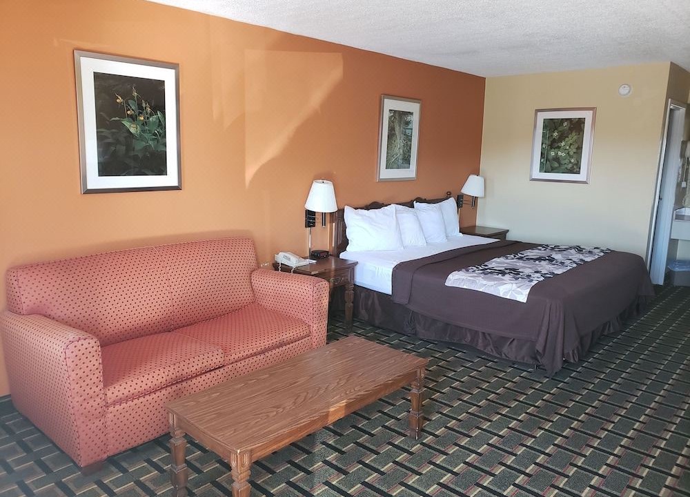 Photo of Livingroom in Kennett