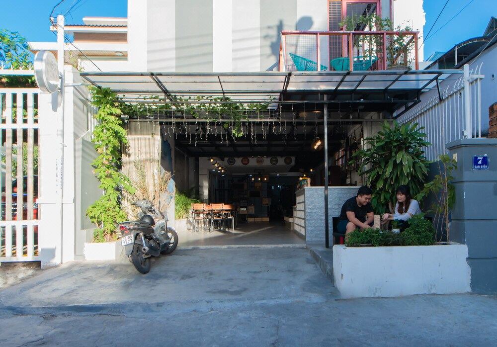 Photo of Buildings in Vinh Hai