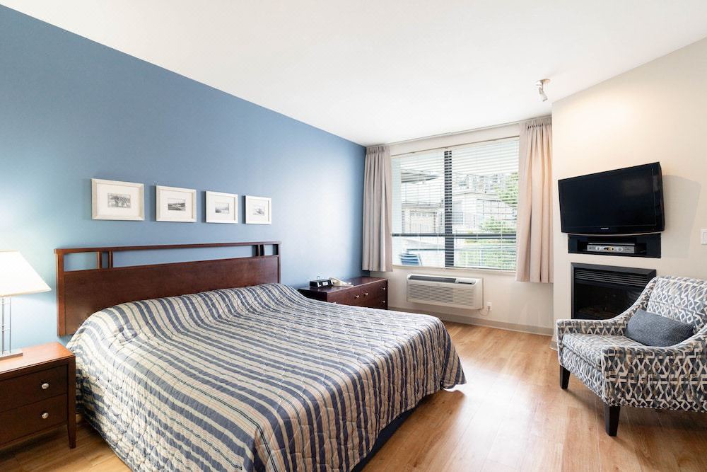 Photo of Bedroom in White Rock
