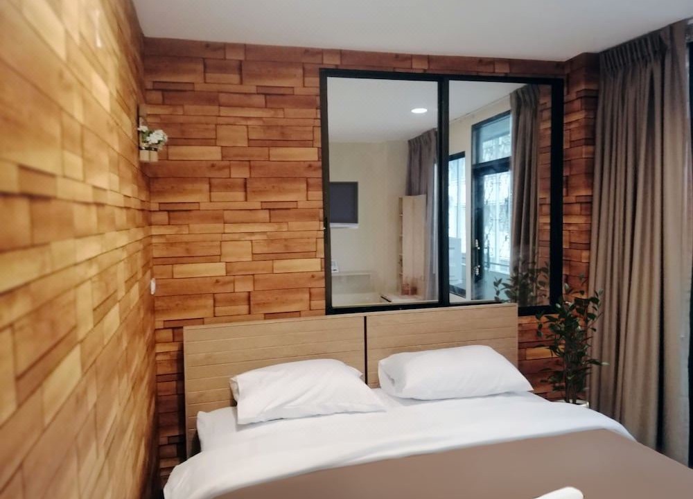 Photo of Bedroom in Thanon Phaya Thai