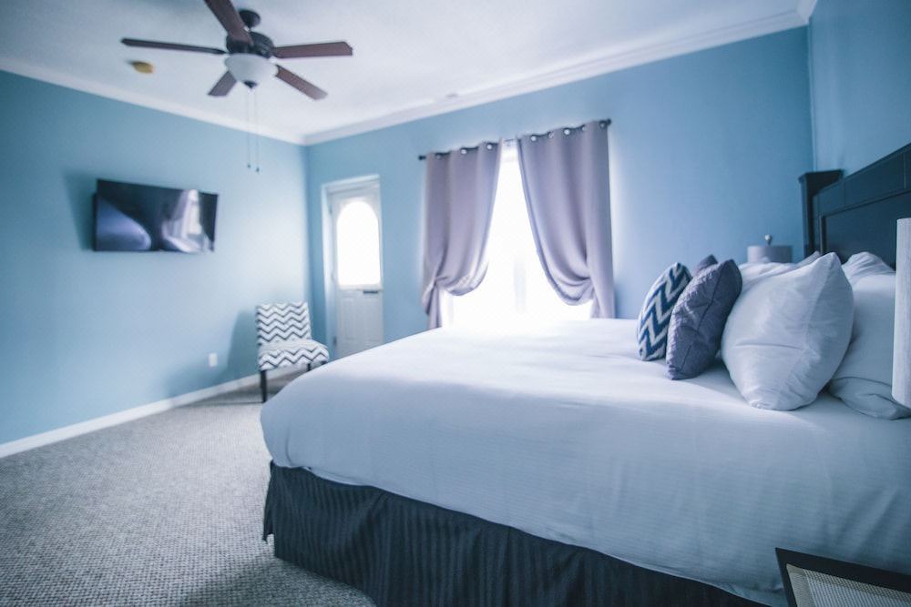 Photo of Bedroom in Centerville
