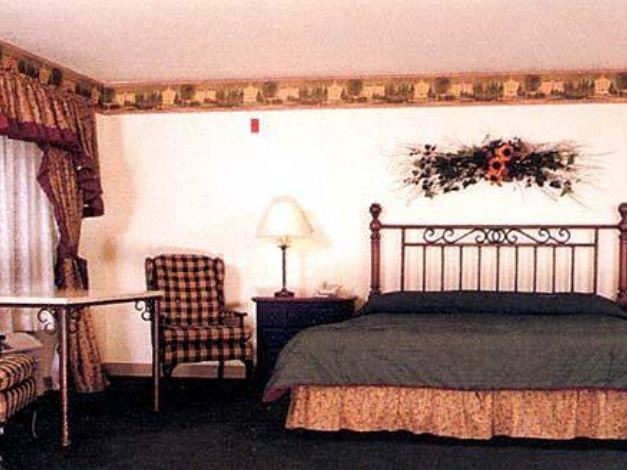 Photo of Bedroom in Village of Germantown