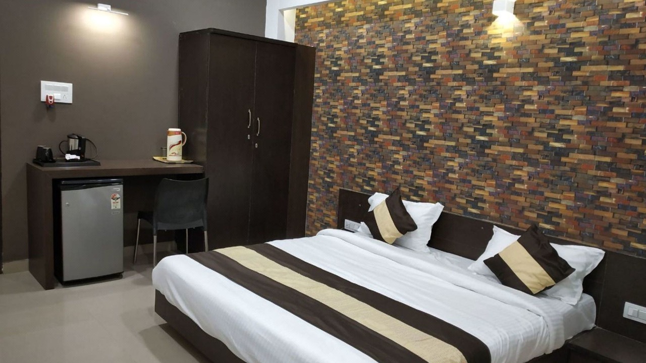 Photo of Bedroom in Dewas