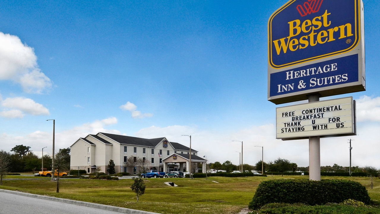 Photo of Buildings in Walker's Island