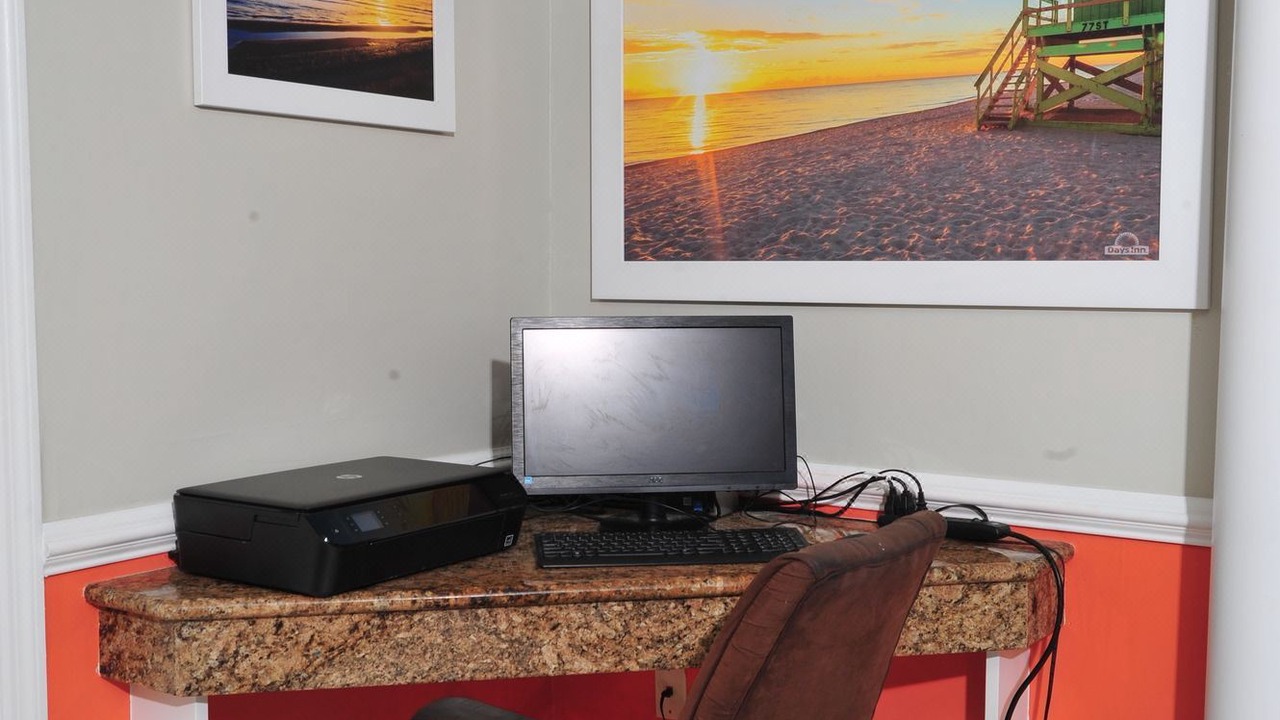Photo of Livingroom in San Carlos Park